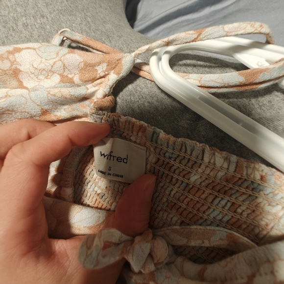 Wilfred Bellow Dress in Floral Multi - Picture 3 of 4